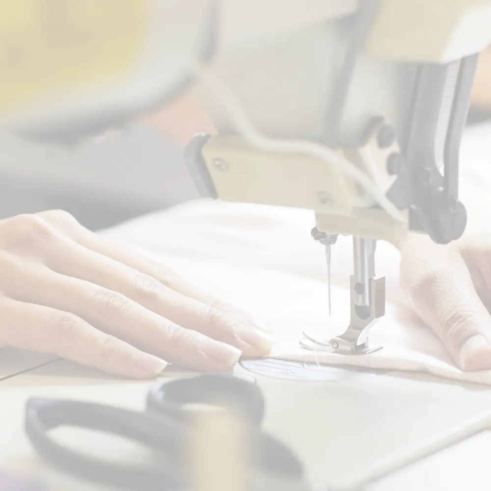 「衣」を通じて 喜びを届ける